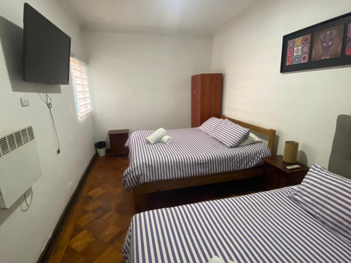 Atacama Hostel Backpackers Сантьяго Экстерьер фото