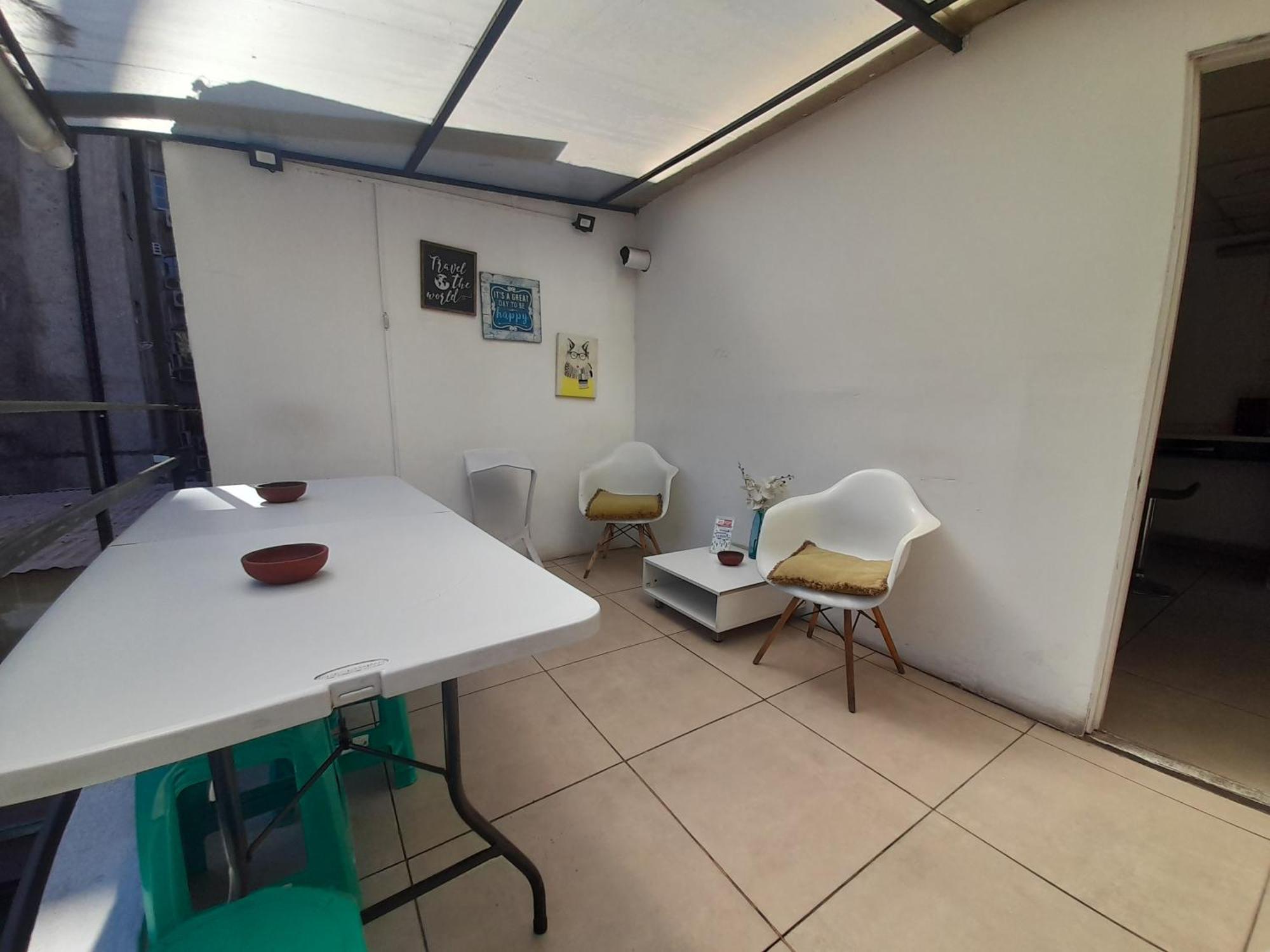 Atacama Hostel Backpackers Сантьяго Экстерьер фото