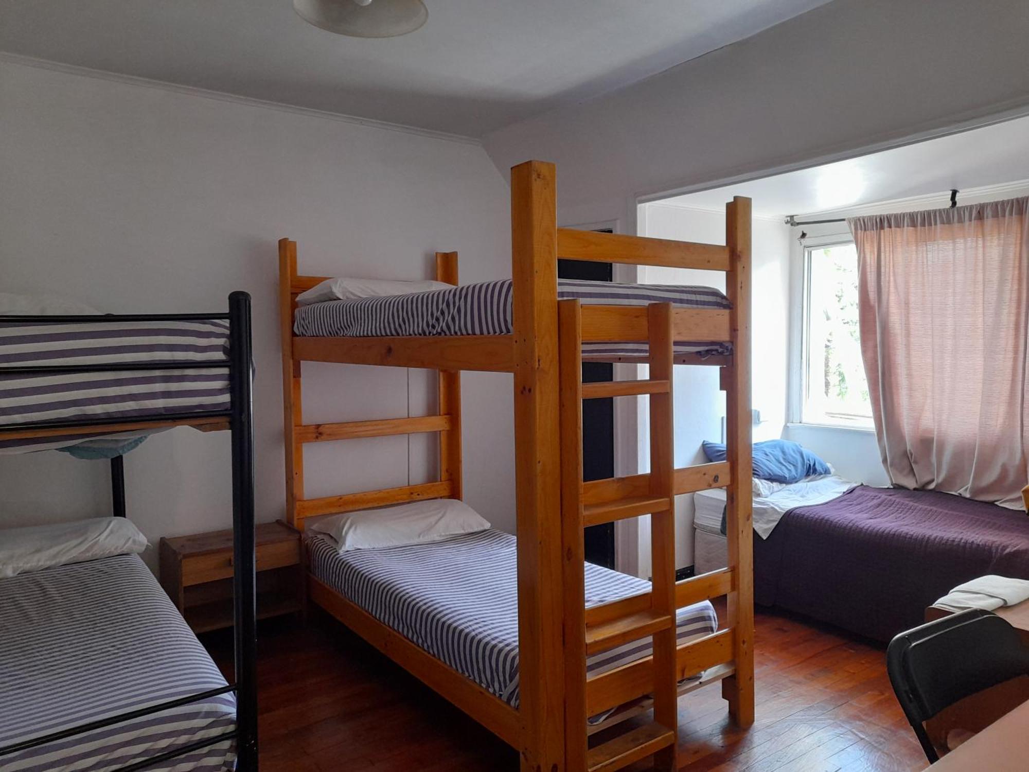 Atacama Hostel Backpackers Сантьяго Экстерьер фото