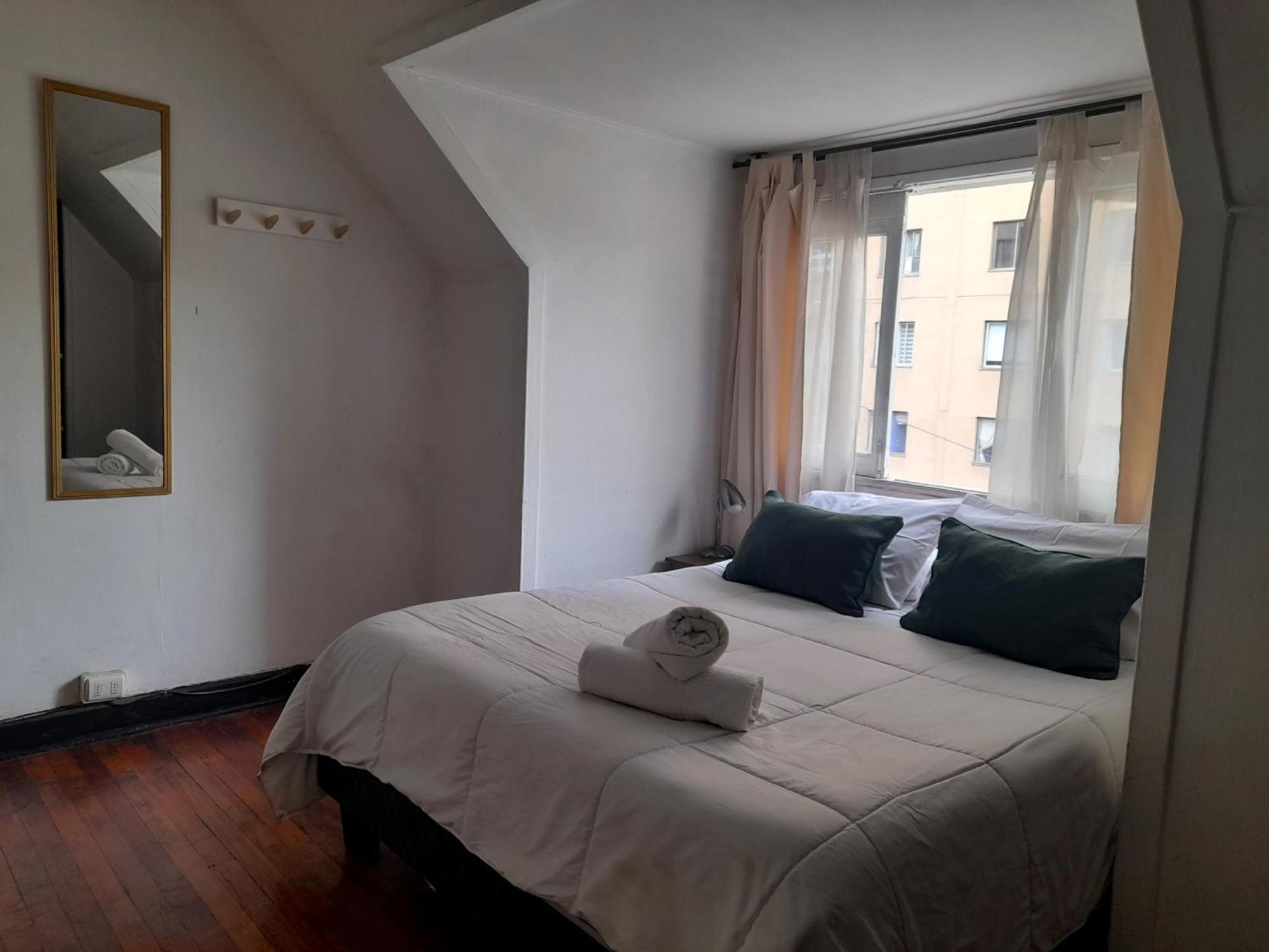 Atacama Hostel Backpackers Сантьяго Экстерьер фото