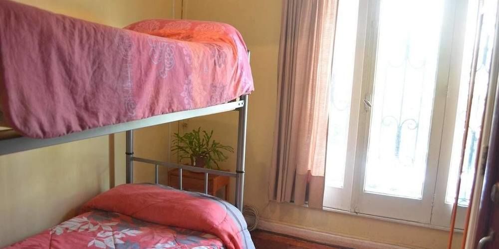 Atacama Hostel Backpackers Сантьяго Экстерьер фото